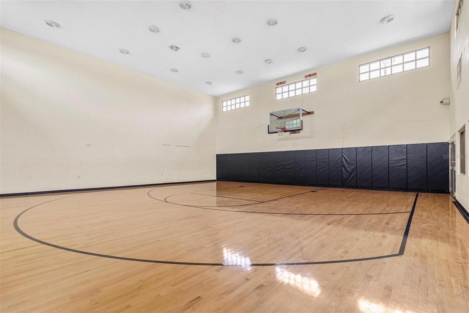 In door basketball court