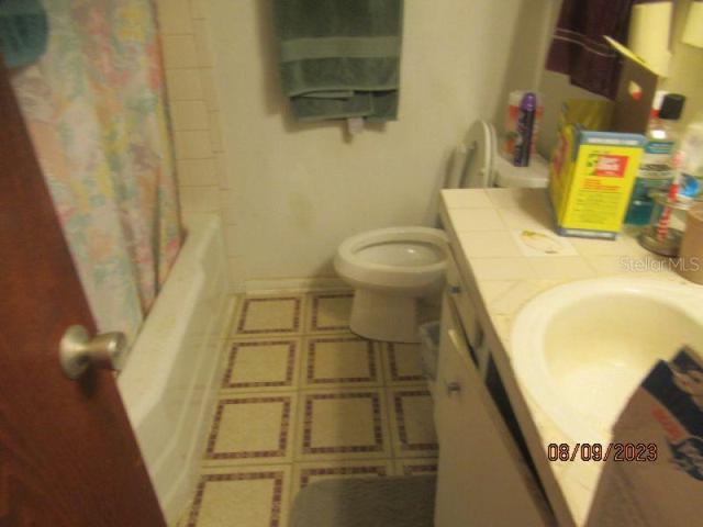 1170