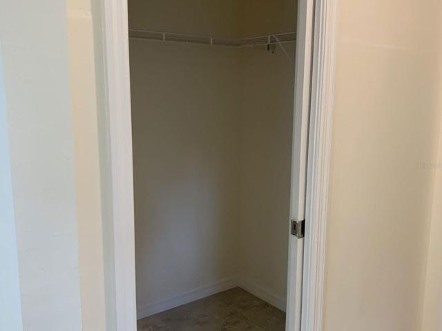 187Antilla-Closet