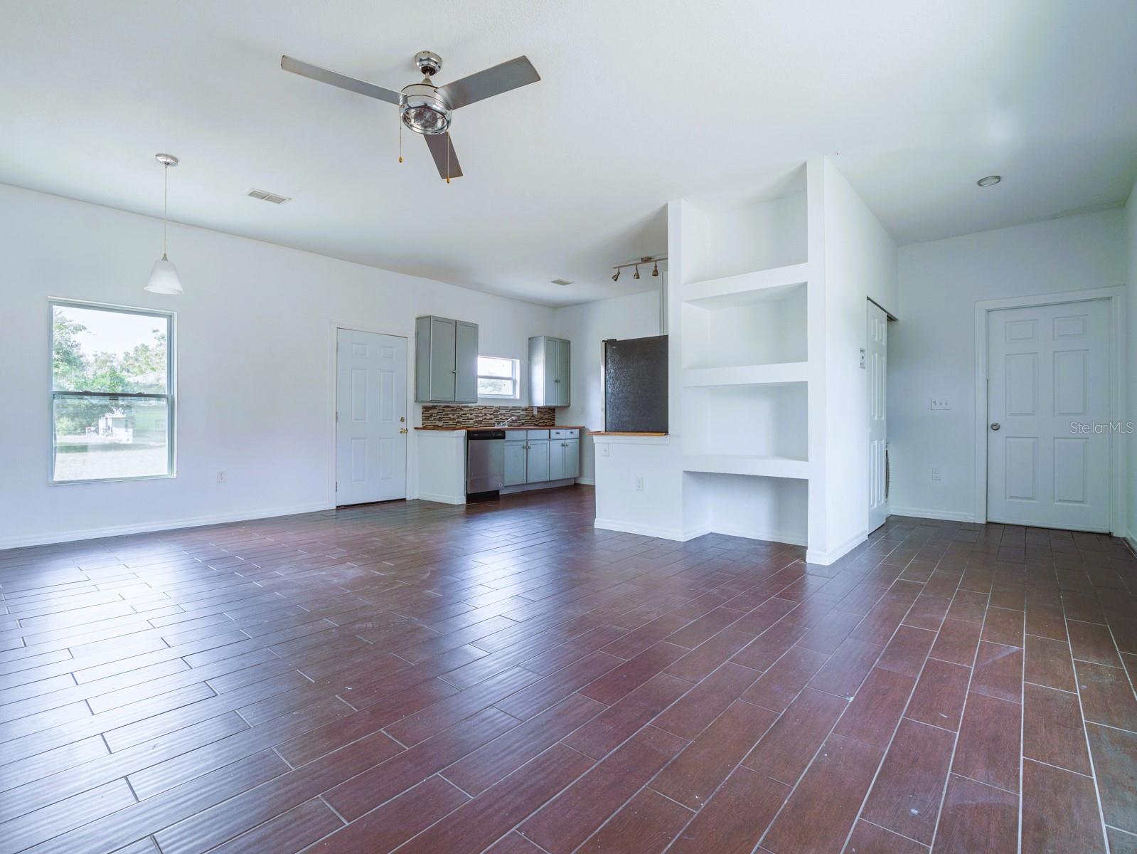 470 D Street, Lake Wales, Florida 33853, 3 Bedrooms Bedrooms, ,2 BathroomsBathrooms,Residential,For Sale,D,T3465307