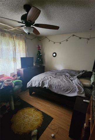 Unit 17: Bedroom 1
