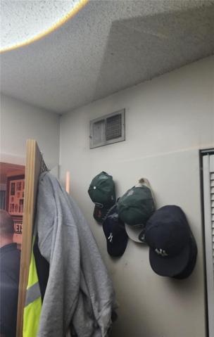 Unit 13: master entrance