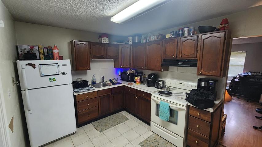 Unit 17: Kitchen