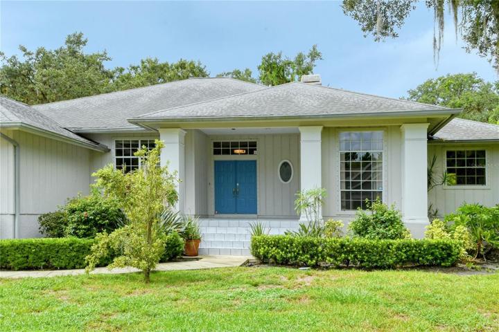 Front view of home