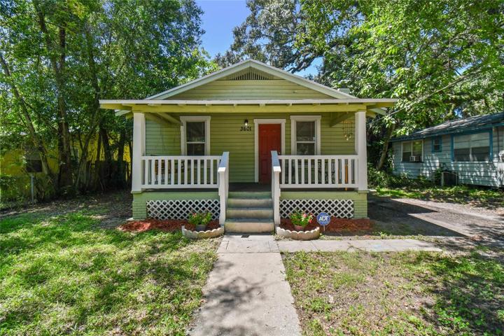 3601 E 26th Front