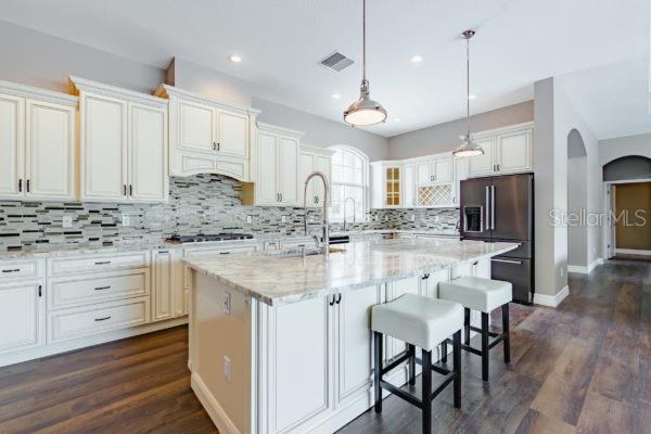 1170