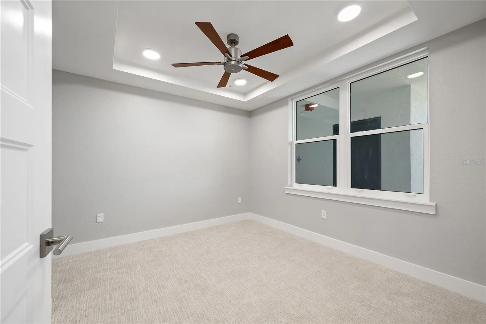 Den possible 3rd bedroom
