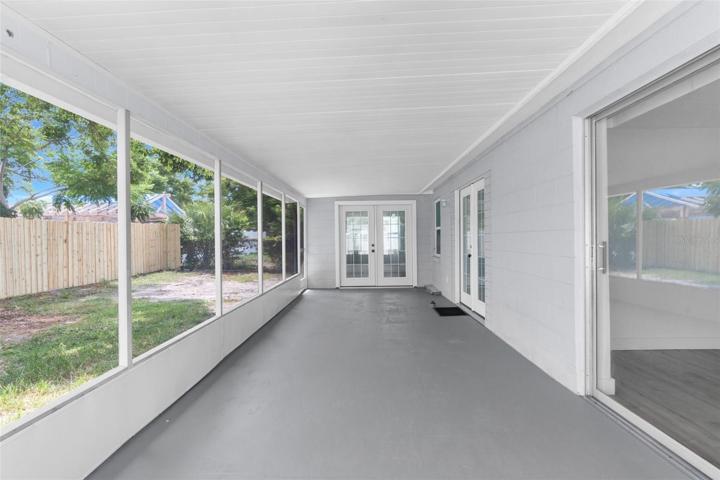Screen Porch