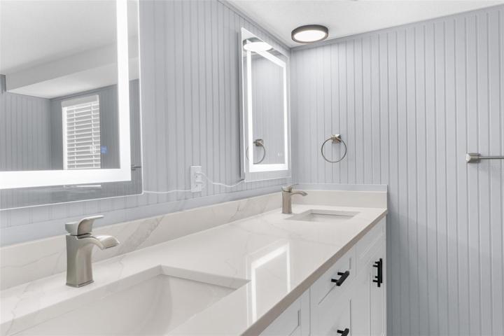 second bathroom; Jack and Jill bathroom