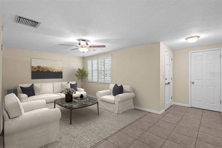 *virtually staged*- living room