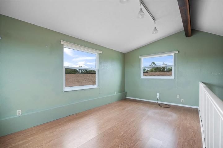 Loft/4th Bedroom/Gameroom/Office