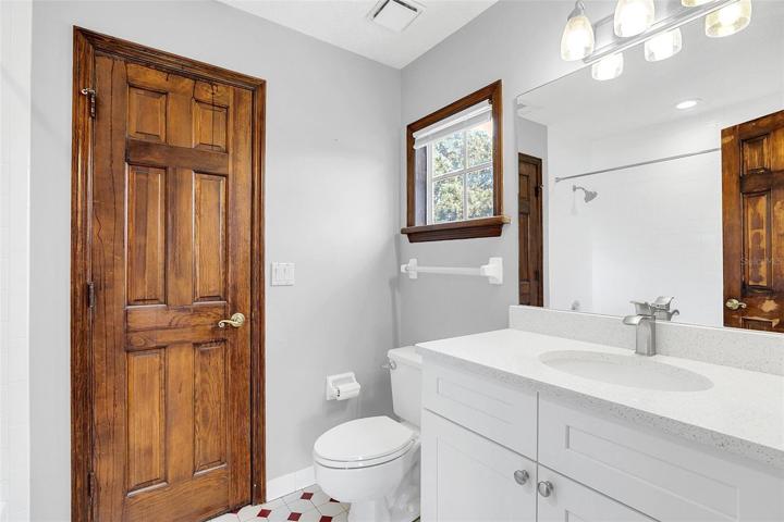 Updated Private Bathroom with TUB