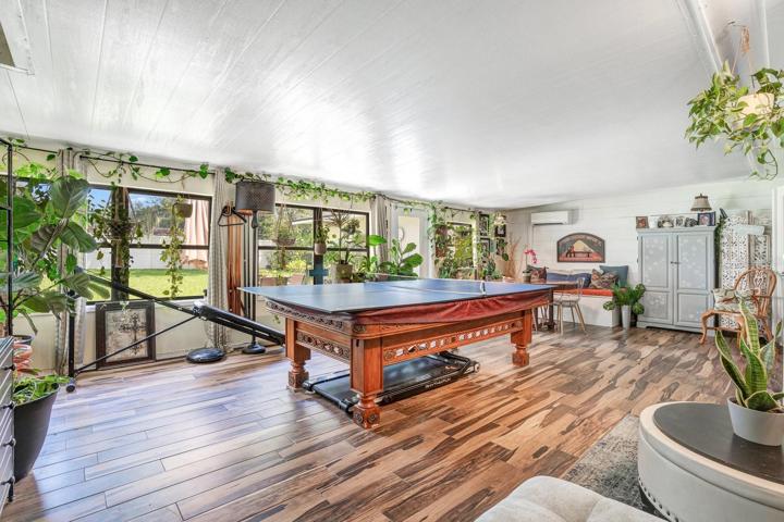 Bonus room/Sun Room