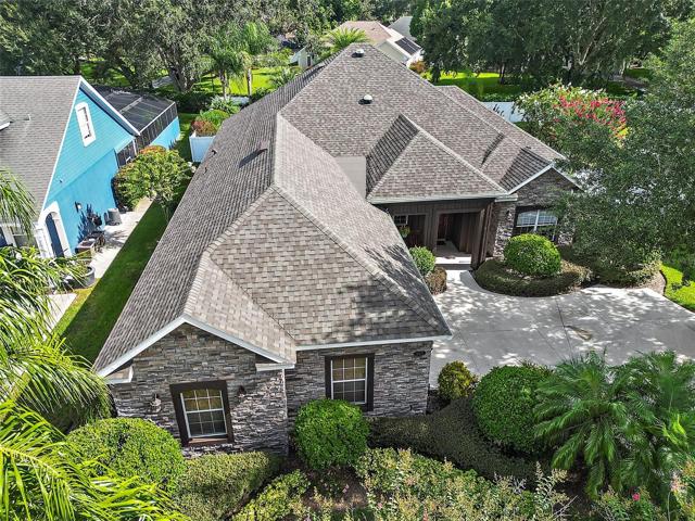 Welcome to 19631 Spring Oak Drive!