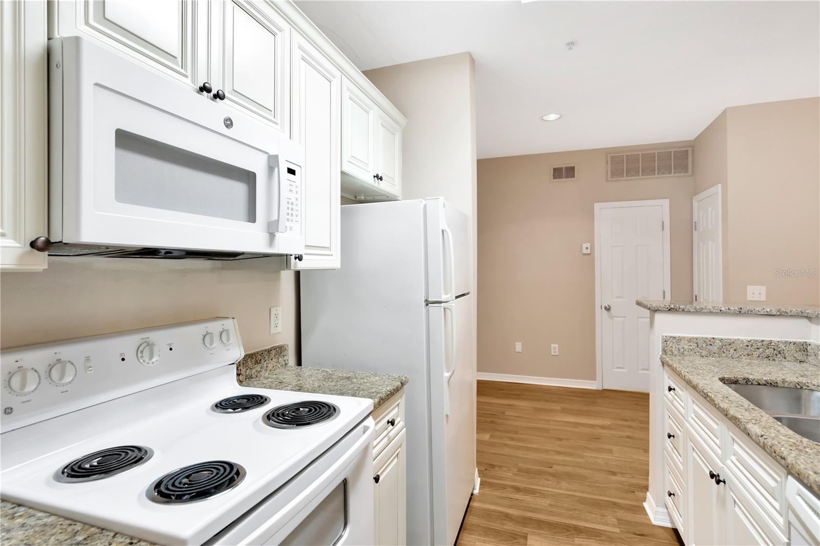 White Appliance Package