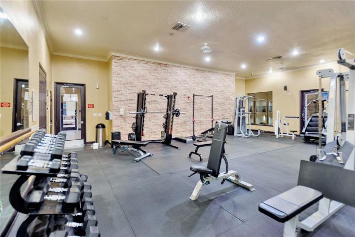Fitness Center-Nicely equipped.