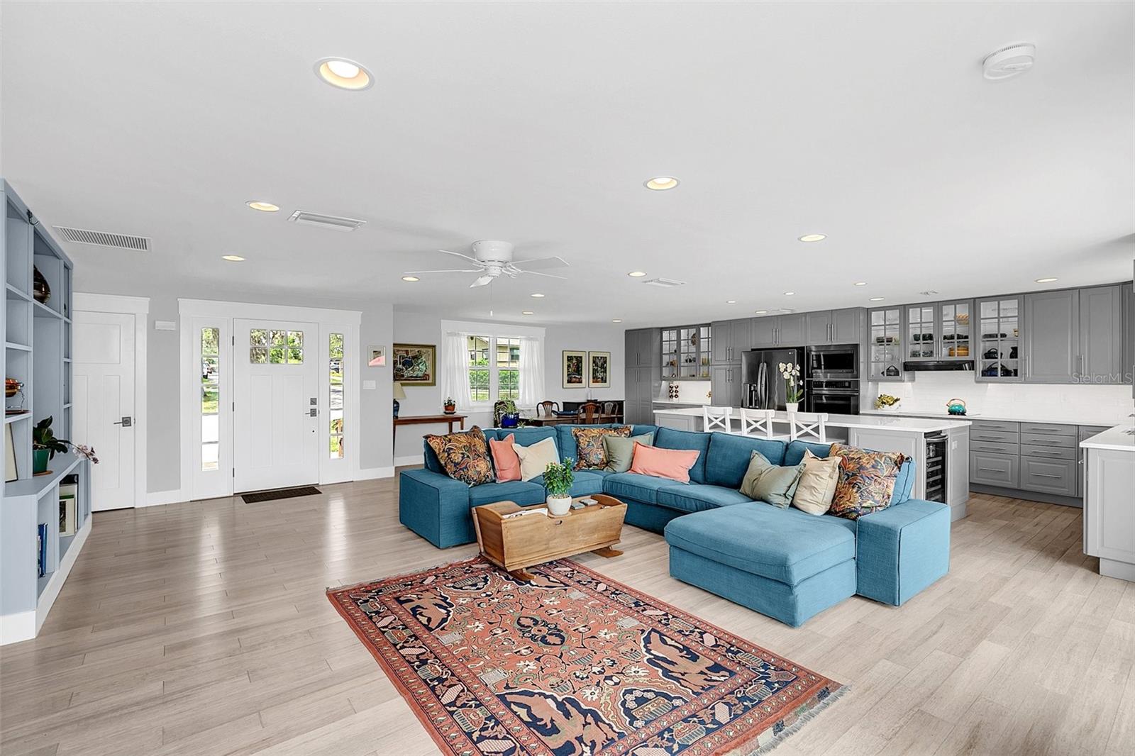 307 N Blue Lake Terrace, Deland, Florida 32724, 3 Bedrooms Bedrooms, ,3 BathroomsBathrooms,Residential,For Sale,BLUE LAKE,V4931710