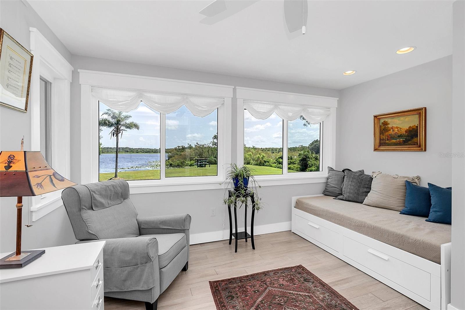 307 N Blue Lake Terrace, Deland, Florida 32724, 3 Bedrooms Bedrooms, ,3 BathroomsBathrooms,Residential,For Sale,BLUE LAKE,V4931710
