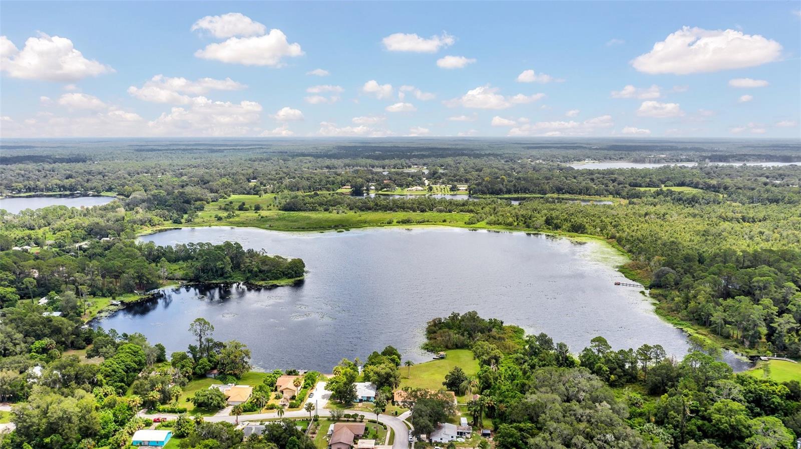 307 N Blue Lake Terrace, Deland, Florida 32724, 3 Bedrooms Bedrooms, ,3 BathroomsBathrooms,Residential,For Sale,BLUE LAKE,V4931710