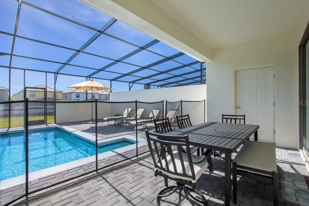 Kissimmee, Florida 34747, 5 Bedrooms Bedrooms, 0 ,5 BathroomsBathrooms,Residential,For Sale,SYDNEY,0,O6133760