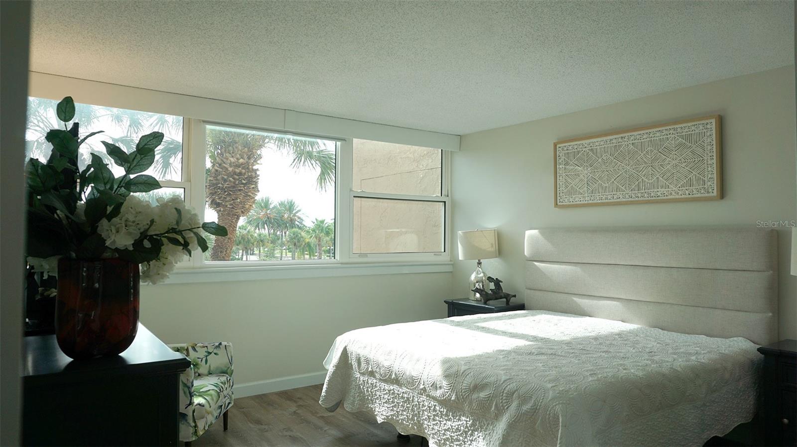 500 Treasure Island Causeway #303, Treasure Island, Florida 33706, 1 Bedroom Bedrooms, ,2 BathroomsBathrooms,Residential,For Sale,TREASURE ISLAND,U8210286