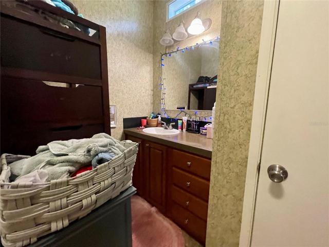 15402- Guest bathroom