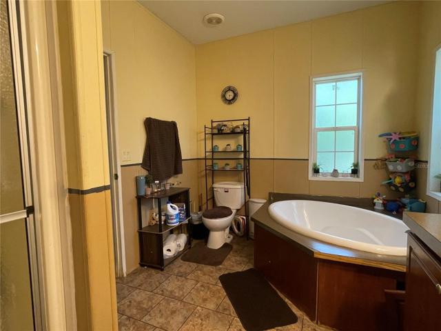 15402- Primary bathroom