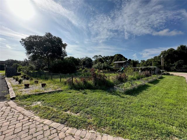 Front Yard Garden