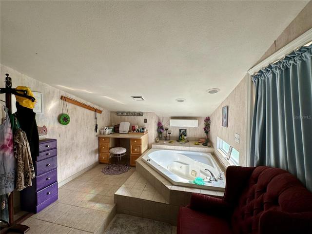 Upstairs Master Bedroom