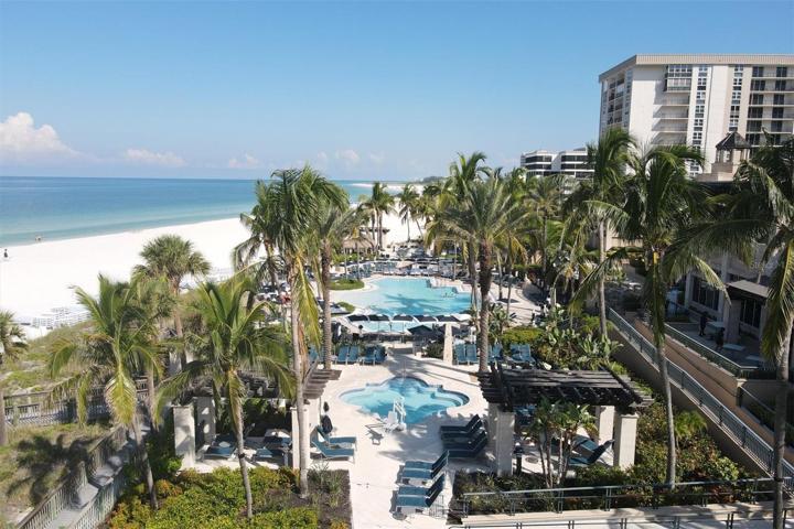 Ritz Beach Club Pool & Spa