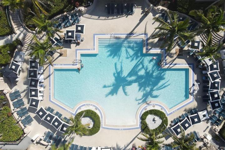 Private Ritz Beach Club Pool