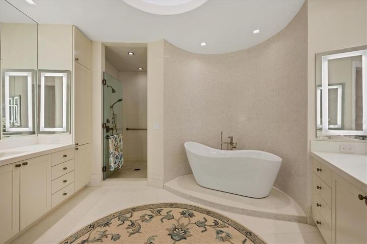 Split Vanities & Walk-in Shower with Seat