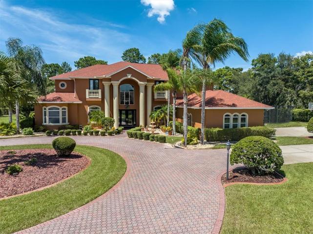 WELCOME HOME TO YOUR LUXURY ESTATE