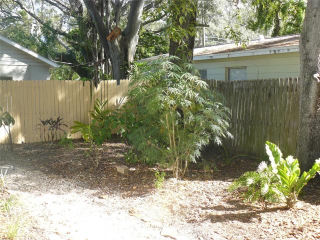 Yard in front of 2 bed entry