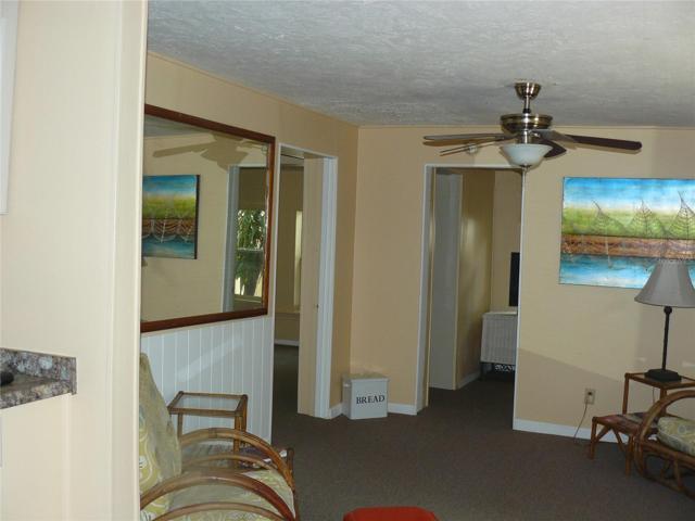 2 bedroom living room