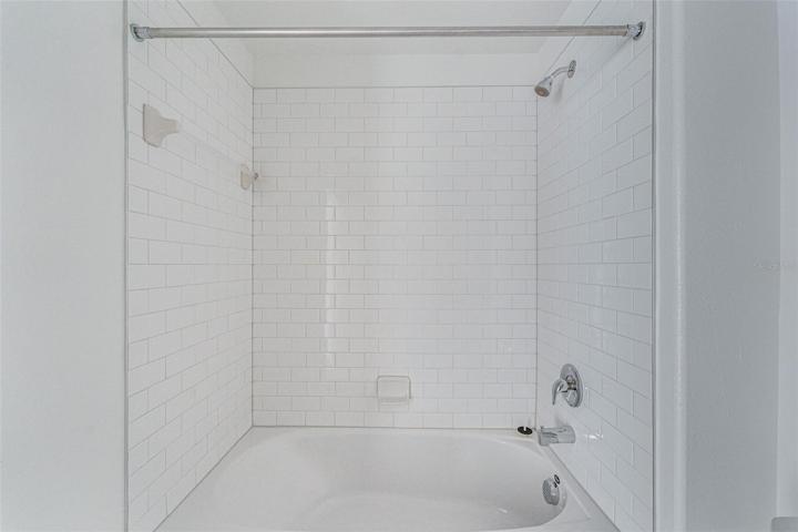 Upstairs full bath