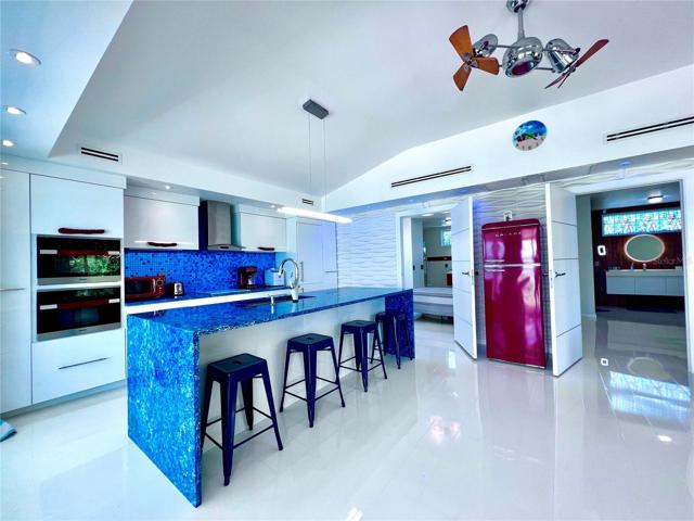 Blue quarts waterfall counter