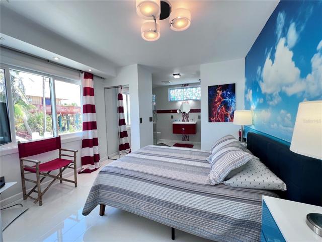 Guest bedroom suite
