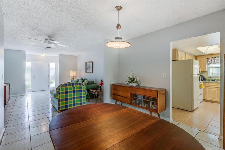 Dining Area leads to the kitchen