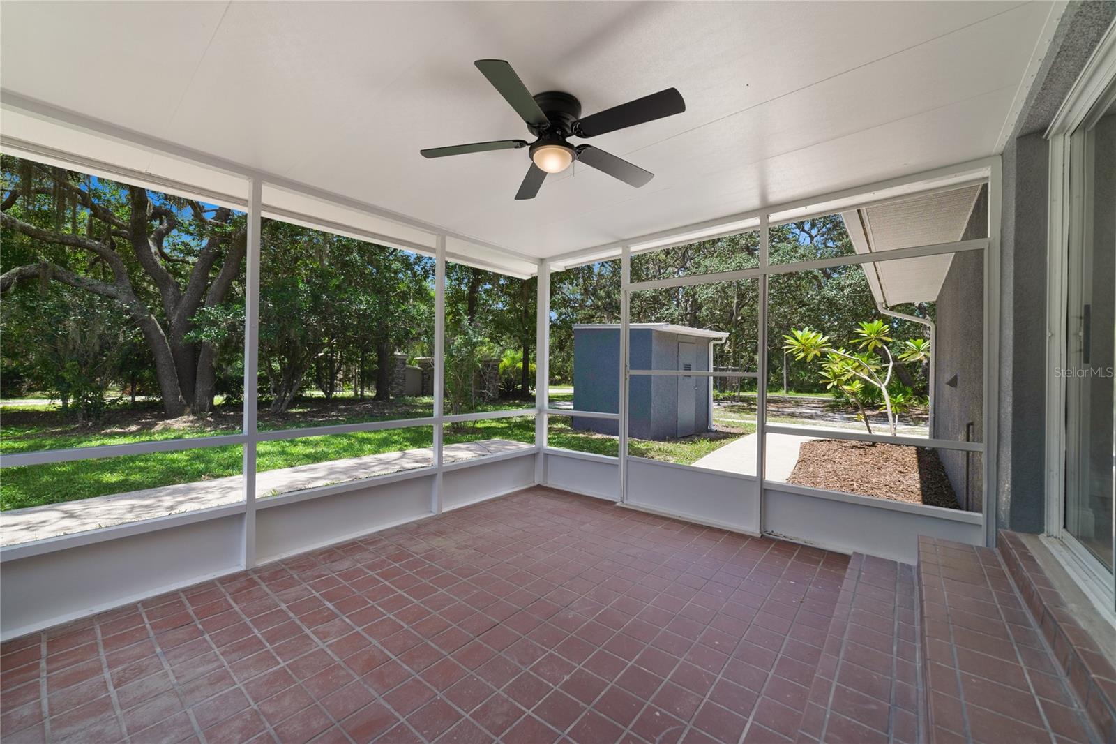 SCREENED LANAI.