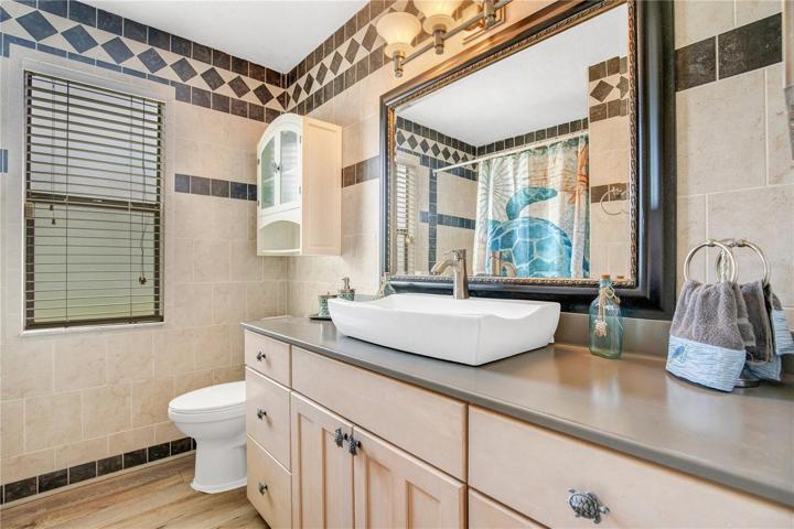 Guest Bath.