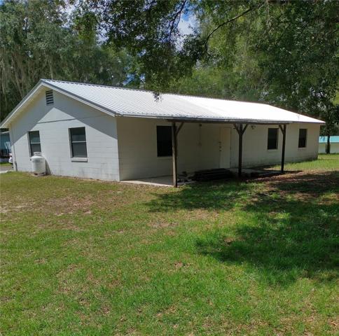 Garage/Workshop rear