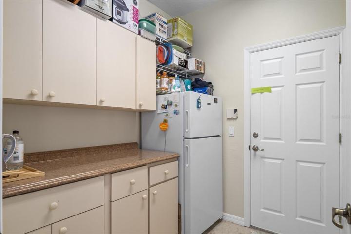 Laundry Rm