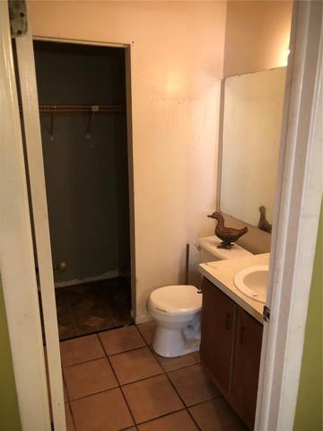 Guest bathroom with laundry hookup