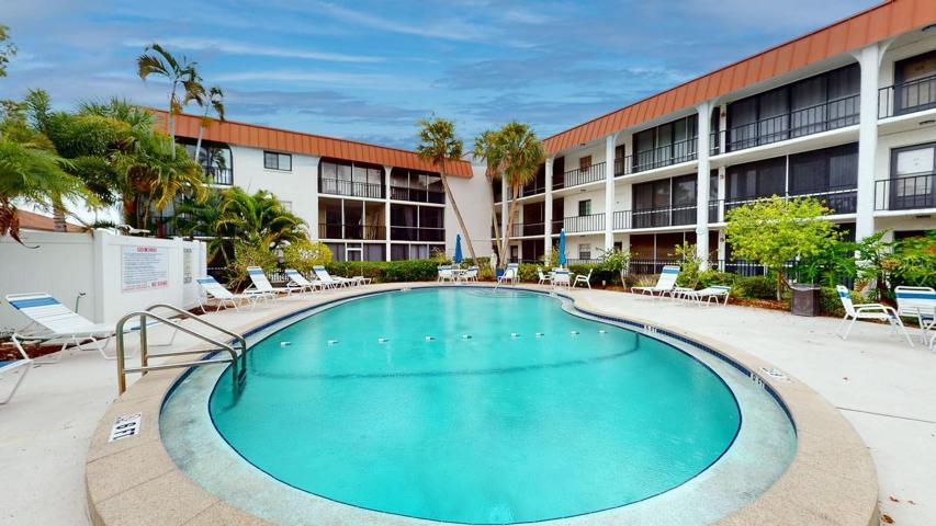 Building & pool