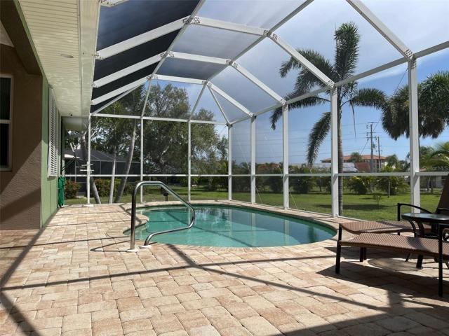 PAVER DECKING