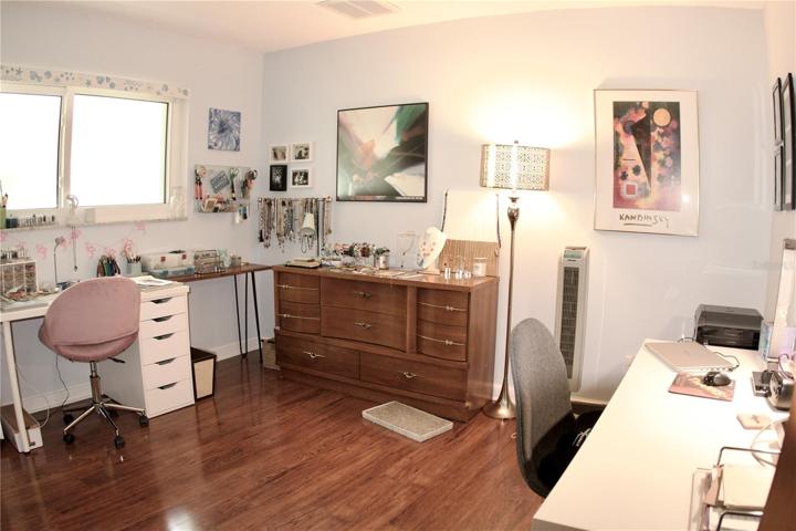 Bedroom 3-3