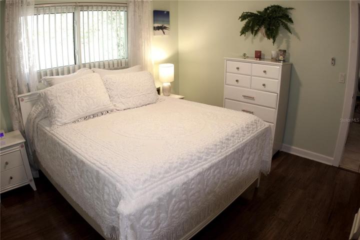 Bedroom 2-2