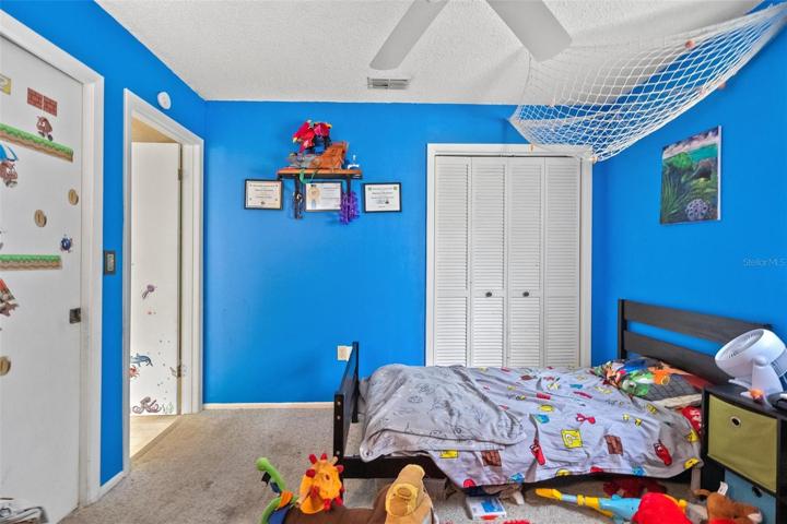 Guest bedroom