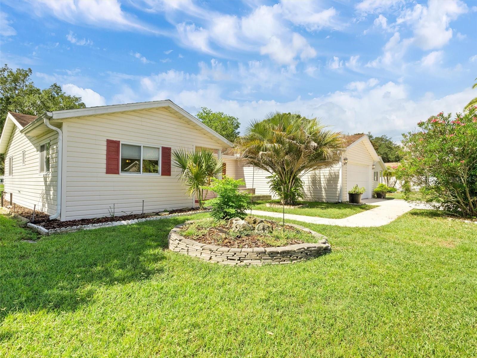 9365 SE 174th Loop, Summerfield, Florida 34491, 3 Bedrooms Bedrooms, ,2 BathroomsBathrooms,Residential,For Sale,174TH,OM662819